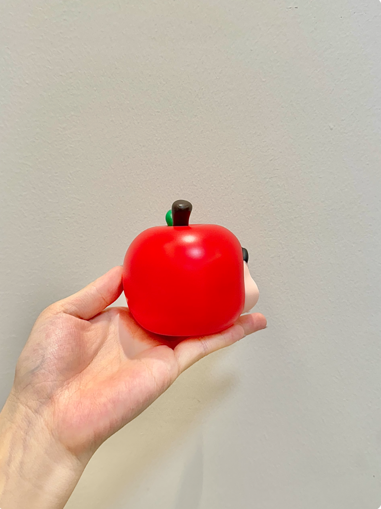 Apple Shin-chan Fruit Series Tabletop Ornaments Car Gift 10cm AA24